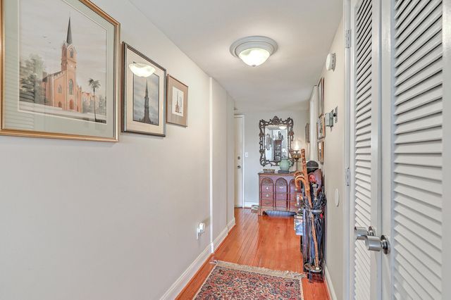 14 Lockwood Drive 7abg, Charleston, SC 29401