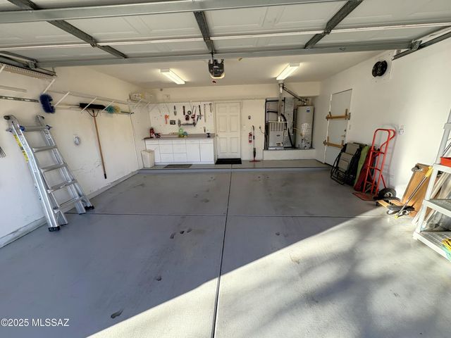 3352 W Saguaro Valley Court, Tucson, AZ 85745