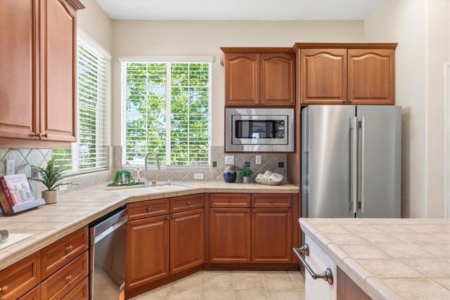 3745 Park Dr, El Dorado Hills, CA 95762