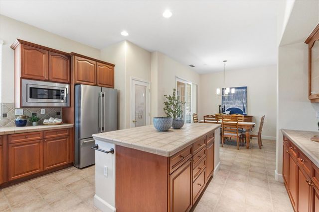 3745 Park Dr, El Dorado Hills, CA 95762