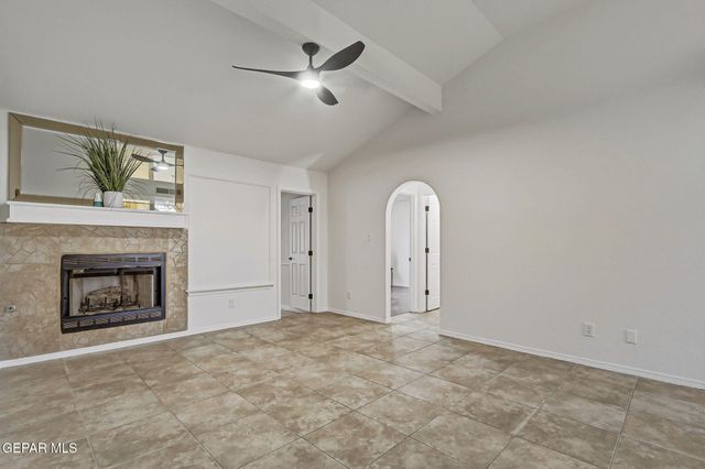 11851 STONE CASTLE Drive, El Paso, TX 79936