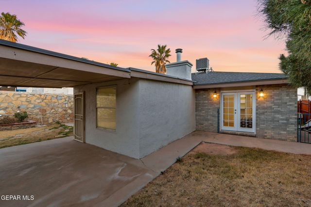 11851 STONE CASTLE Drive, El Paso, TX 79936