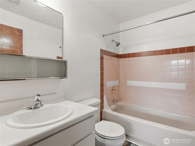 2629 2633 14th Avenue W, Seattle, WA 98119