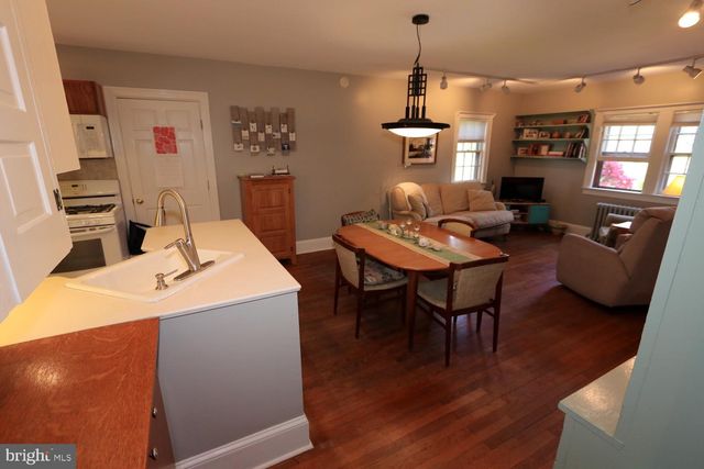 2701 ALDEN RD, Bryn Athyn, PA 19009