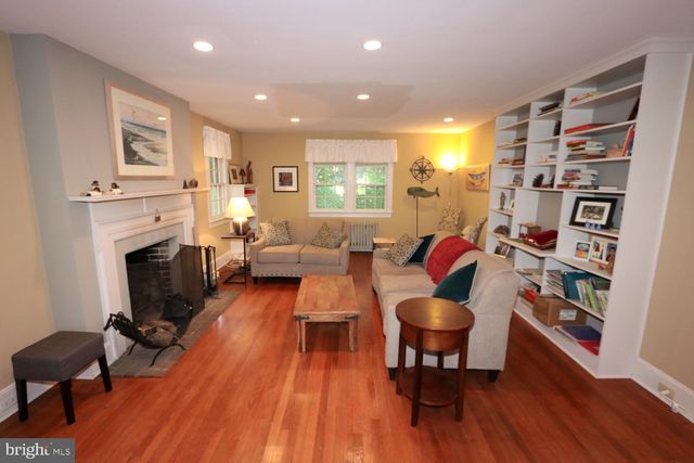 2701 ALDEN RD, Bryn Athyn, PA 19009