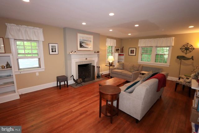2701 ALDEN RD, Bryn Athyn, PA 19009