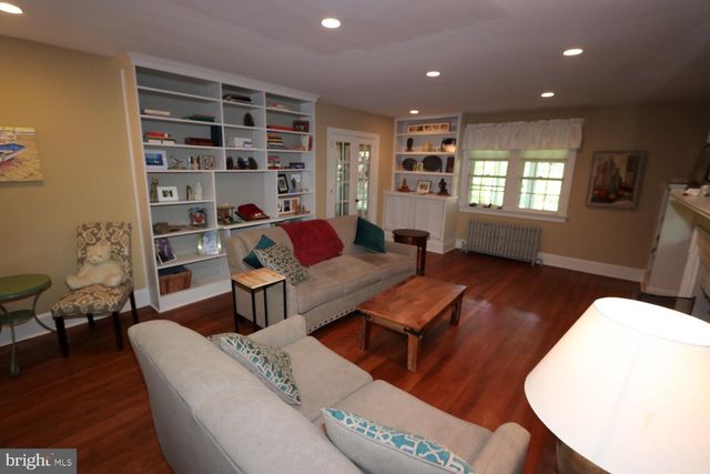 2701 ALDEN RD, Bryn Athyn, PA 19009