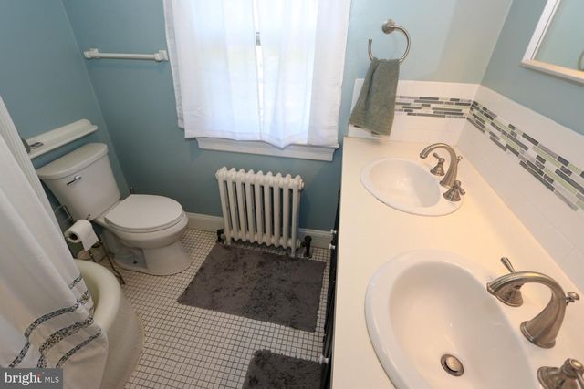 2701 ALDEN RD, Bryn Athyn, PA 19009