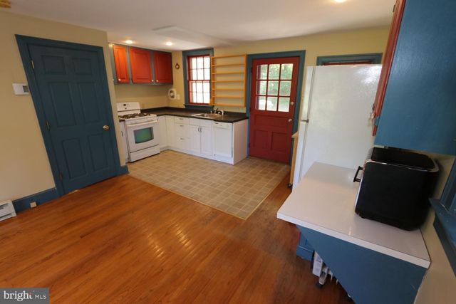 2701 ALDEN RD, Bryn Athyn, PA 19009