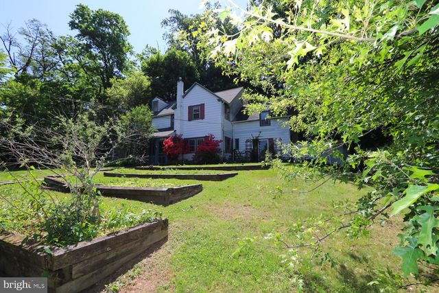 2701 ALDEN RD, Bryn Athyn, PA 19009