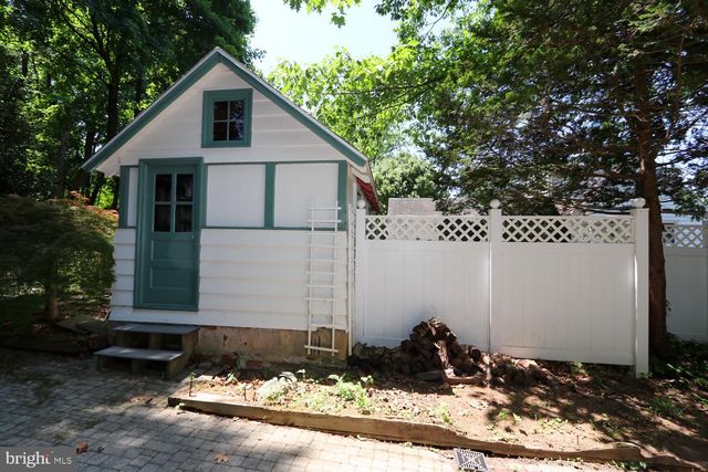 2701 ALDEN RD, Bryn Athyn, PA 19009