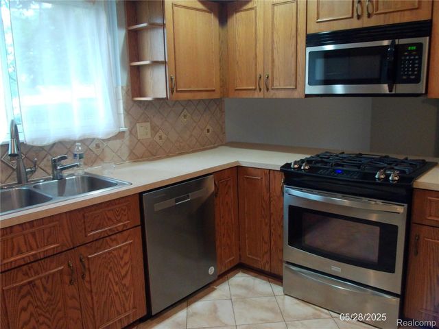 36890 WEBER Drive, Sterling Heights, MI 48310