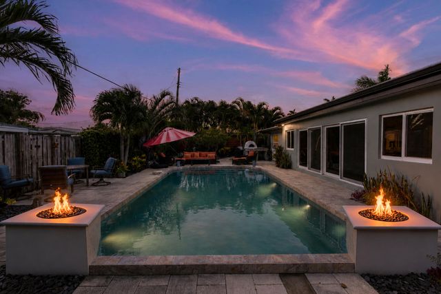 5041 NE 24th Avenue, Lighthouse Point, FL 33064