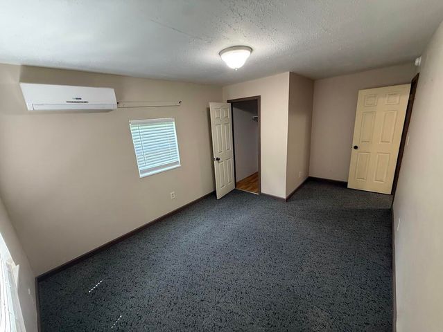 1800 N Oak Grove Avenue, Springfield, MO 65803