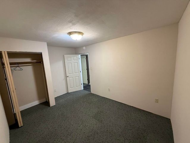 1800 N Oak Grove Avenue, Springfield, MO 65803