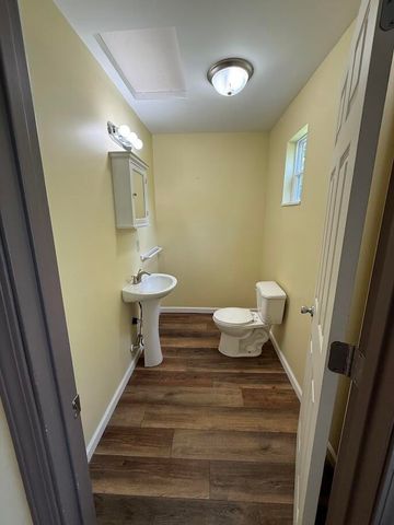 1800 N Oak Grove Avenue, Springfield, MO 65803