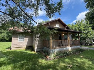 1800 N Oak Grove Avenue, Springfield, MO 65803
