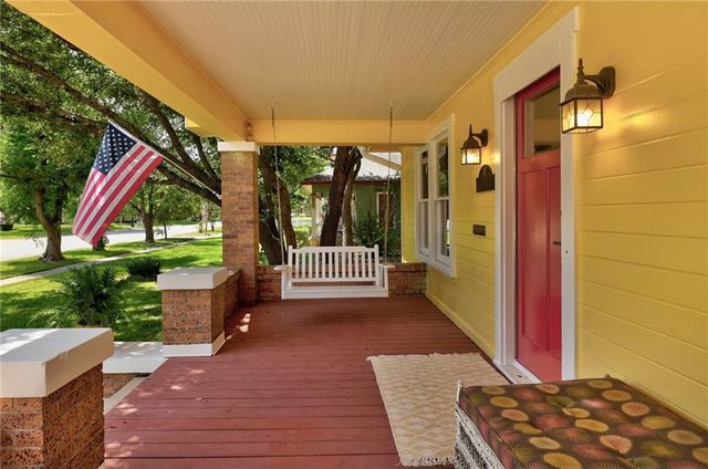 1604 S Main ST, Georgetown, TX 78626