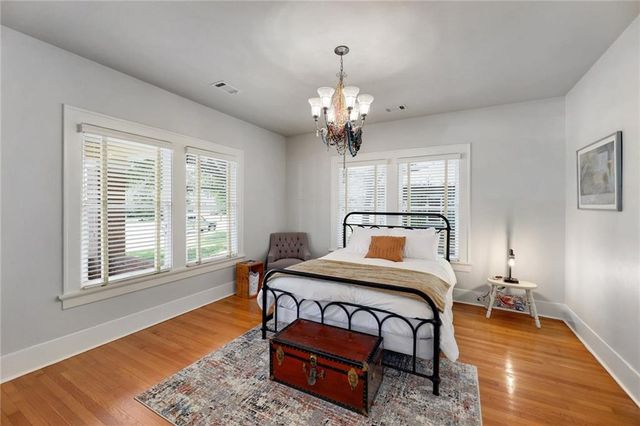 1604 S Main ST, Georgetown, TX 78626