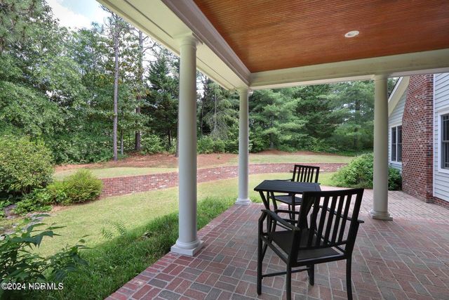 215 Inverrary Road, Pinehurst, NC 28374