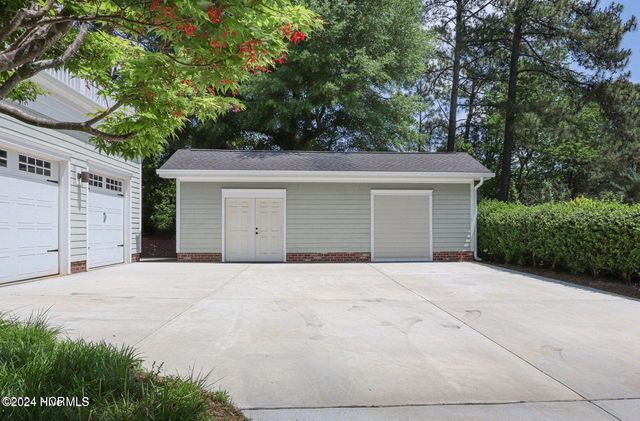 215 Inverrary Road, Pinehurst, NC 28374