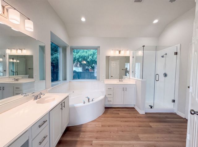 1221 Old Oak Trail, Flower Mound, TX 75028