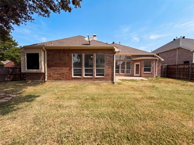 1221 Old Oak Trail, Flower Mound, TX 75028