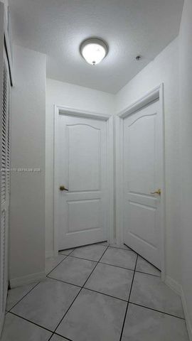 8970 W Flagler St 215, Miami, FL 33174