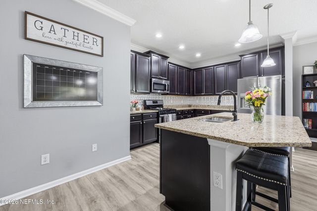 342 ASPEN LEAF Drive, Jacksonville, FL 32081