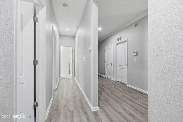 342 ASPEN LEAF Drive, Jacksonville, FL 32081