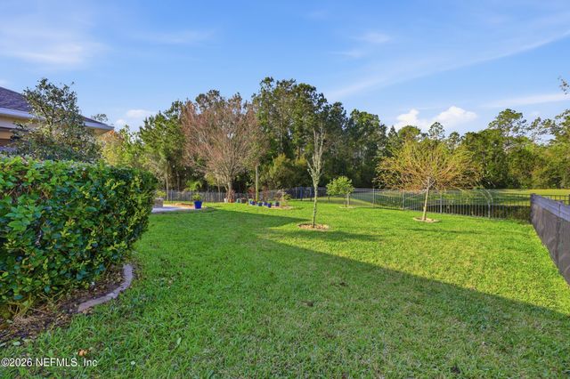 342 ASPEN LEAF Drive, Jacksonville, FL 32081