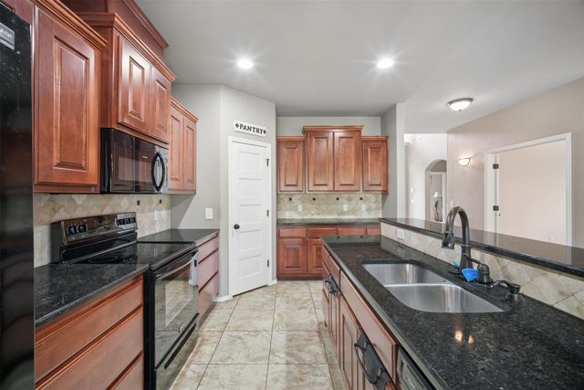 12388 S 234th East Avenue, Broken Arrow, OK 74014