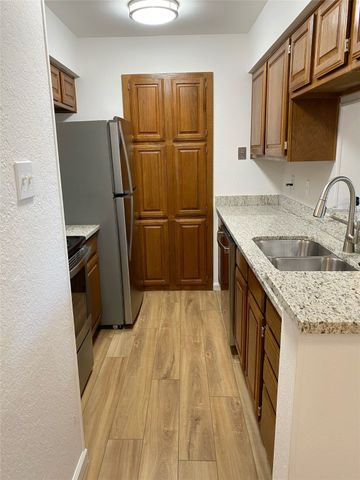 1105 Calico Lane 1622, Arlington, TX 76011