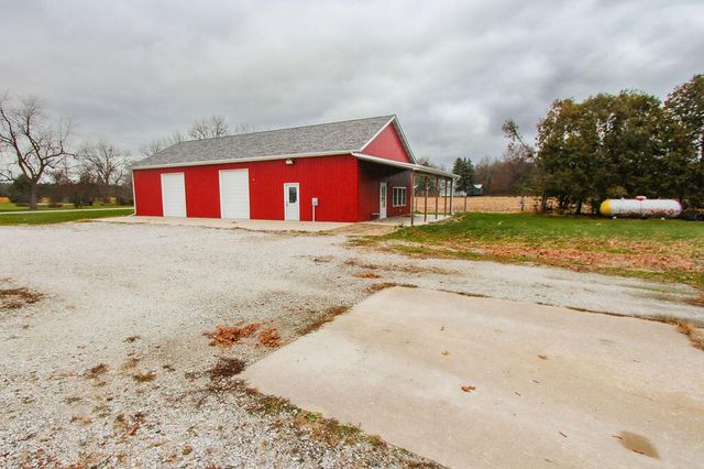 10707 S 300 W, Union Mills, IN 46382