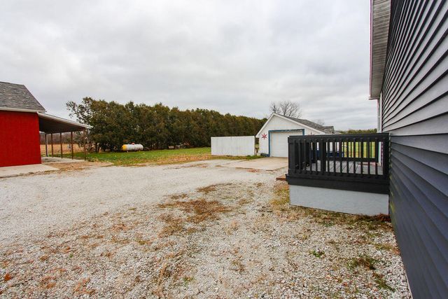 10707 S 300 W, Union Mills, IN 46382