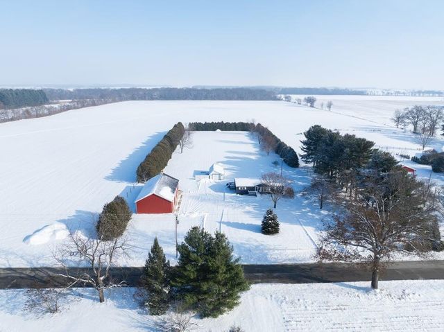 10707 S 300 W, Union Mills, IN 46382