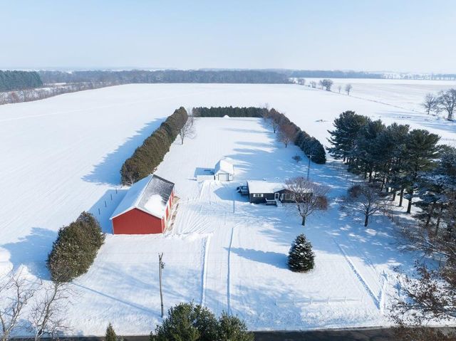 10707 S 300 W, Union Mills, IN 46382