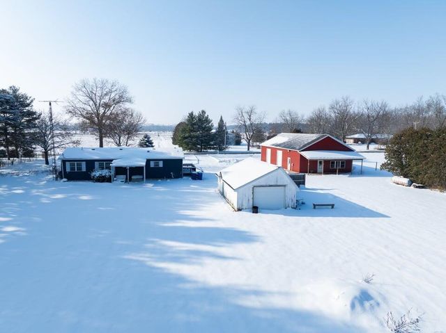 10707 S 300 W, Union Mills, IN 46382