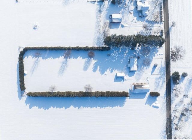 10707 S 300 W, Union Mills, IN 46382