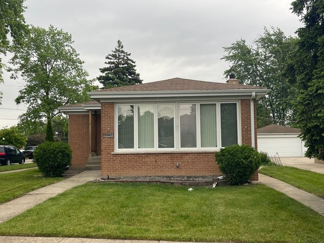 8559 N Osceola Avenue, Niles, IL 60714