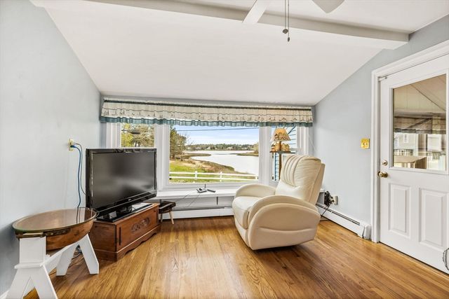 27 West Blvd, Wareham, MA 02558