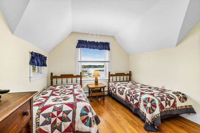 27 West Blvd, Wareham, MA 02558