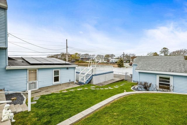 27 West Blvd, Wareham, MA 02558