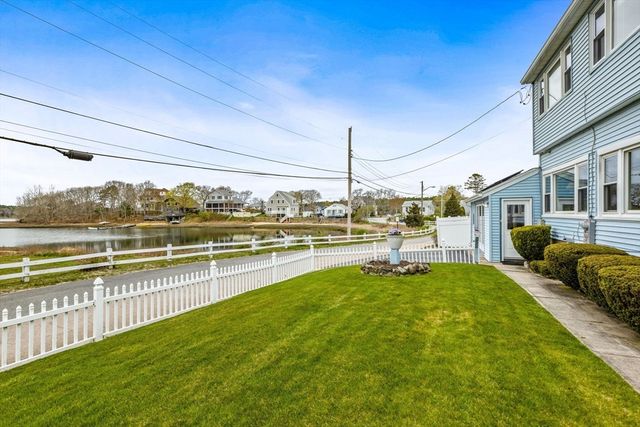 27 West Blvd, Wareham, MA 02558