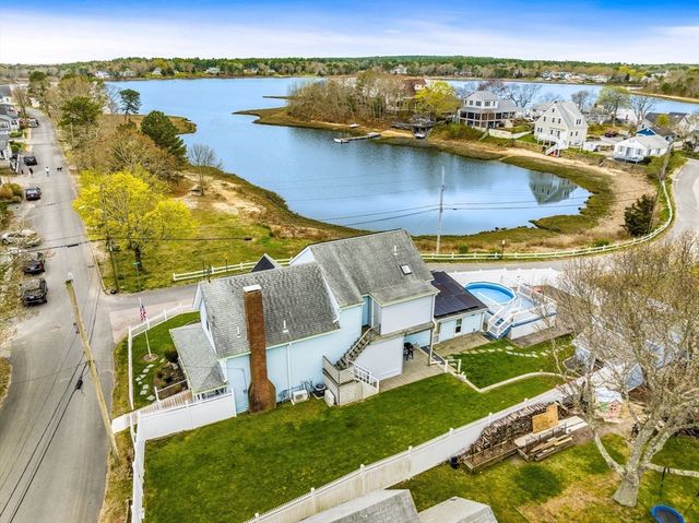 27 West Blvd, Wareham, MA 02558