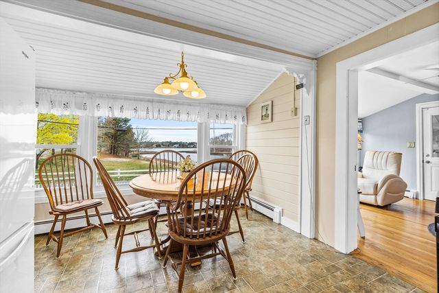 27 West Blvd, Wareham, MA 02558