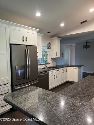 497 Forgal Avenue NE, Palm Bay, FL 32907