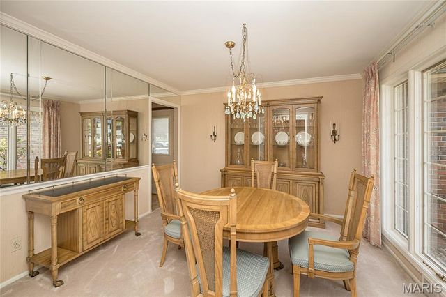 12050 Charwick Drive, St Louis, MO 63128
