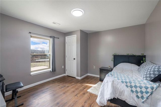 720 SW 800th Road, Chilhowee, MO 64733