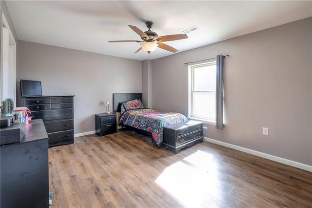 720 SW 800th Road, Chilhowee, MO 64733